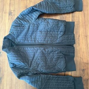 Lululemon Non-Stop Bomber Reversible Jacket
Size 2